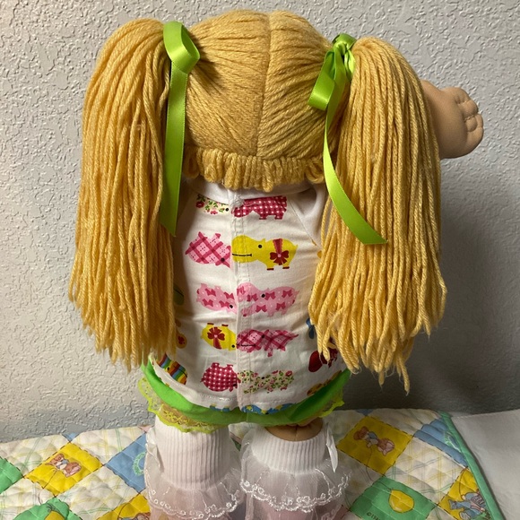 First Edition VTG Cabbage Patch Kid Girl With Pacifier Butterscotch Hair HM#4 - Picture 6 of 9